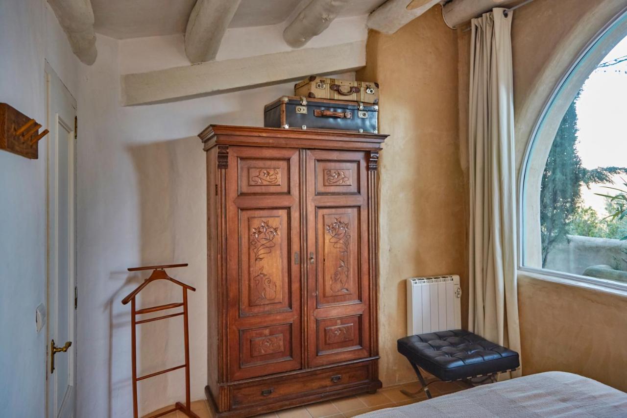 Sitges Hill Retreats-Masia Nur 22 Bedrooms Divided Over 9 Houses For Max 44 Guests كانييلس المظهر الخارجي الصورة