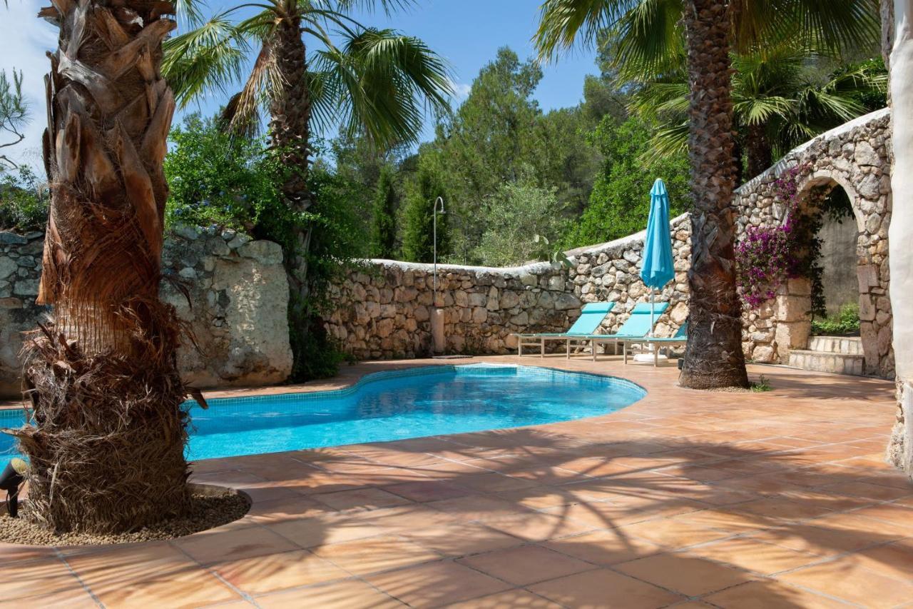 Sitges Hill Retreats-Masia Nur 22 Bedrooms Divided Over 9 Houses For Max 44 Guests كانييلس المظهر الخارجي الصورة