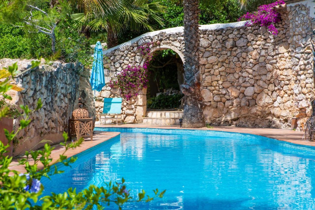 Sitges Hill Retreats-Masia Nur 22 Bedrooms Divided Over 9 Houses For Max 44 Guests كانييلس المظهر الخارجي الصورة