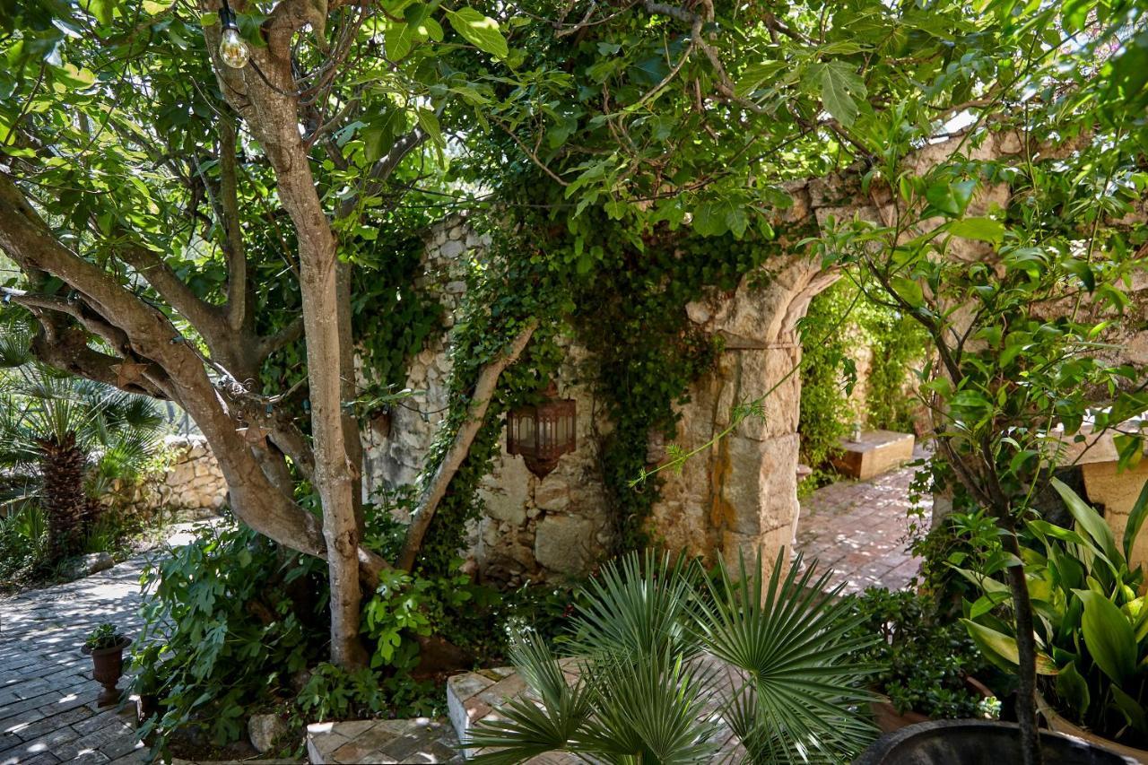 Sitges Hill Retreats-Masia Nur 22 Bedrooms Divided Over 9 Houses For Max 44 Guests كانييلس المظهر الخارجي الصورة